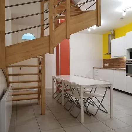 Well Located Appartement Lyon